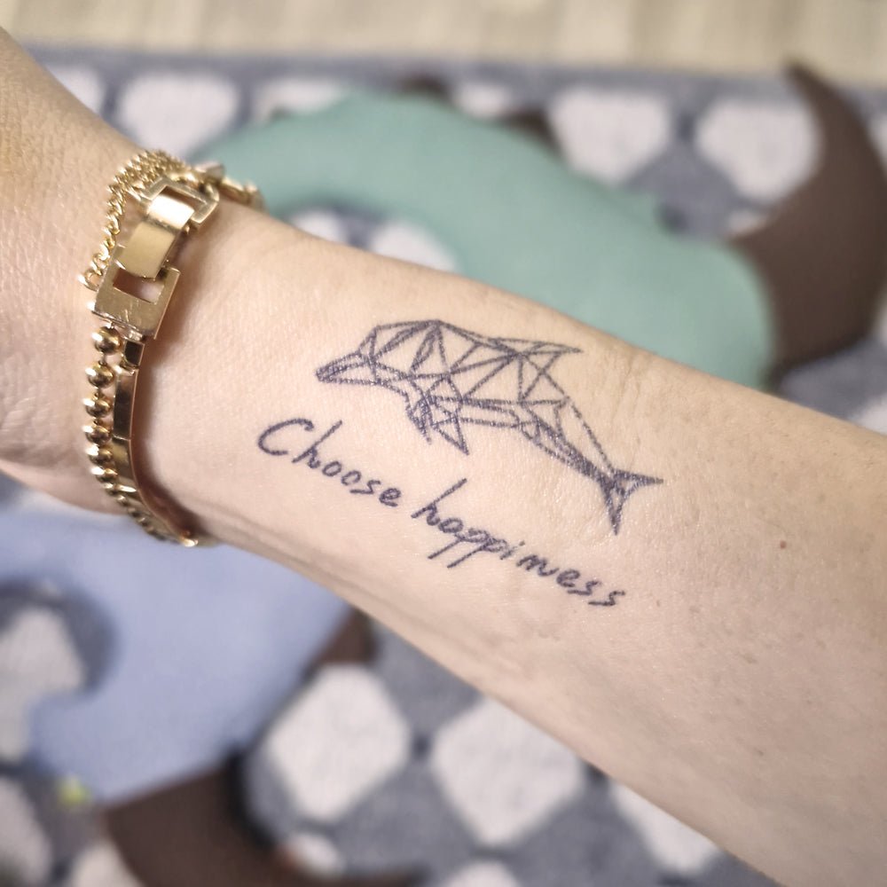 [S17]Geometric Dolphin - Tatou - Natural Two Weeks Tattoo